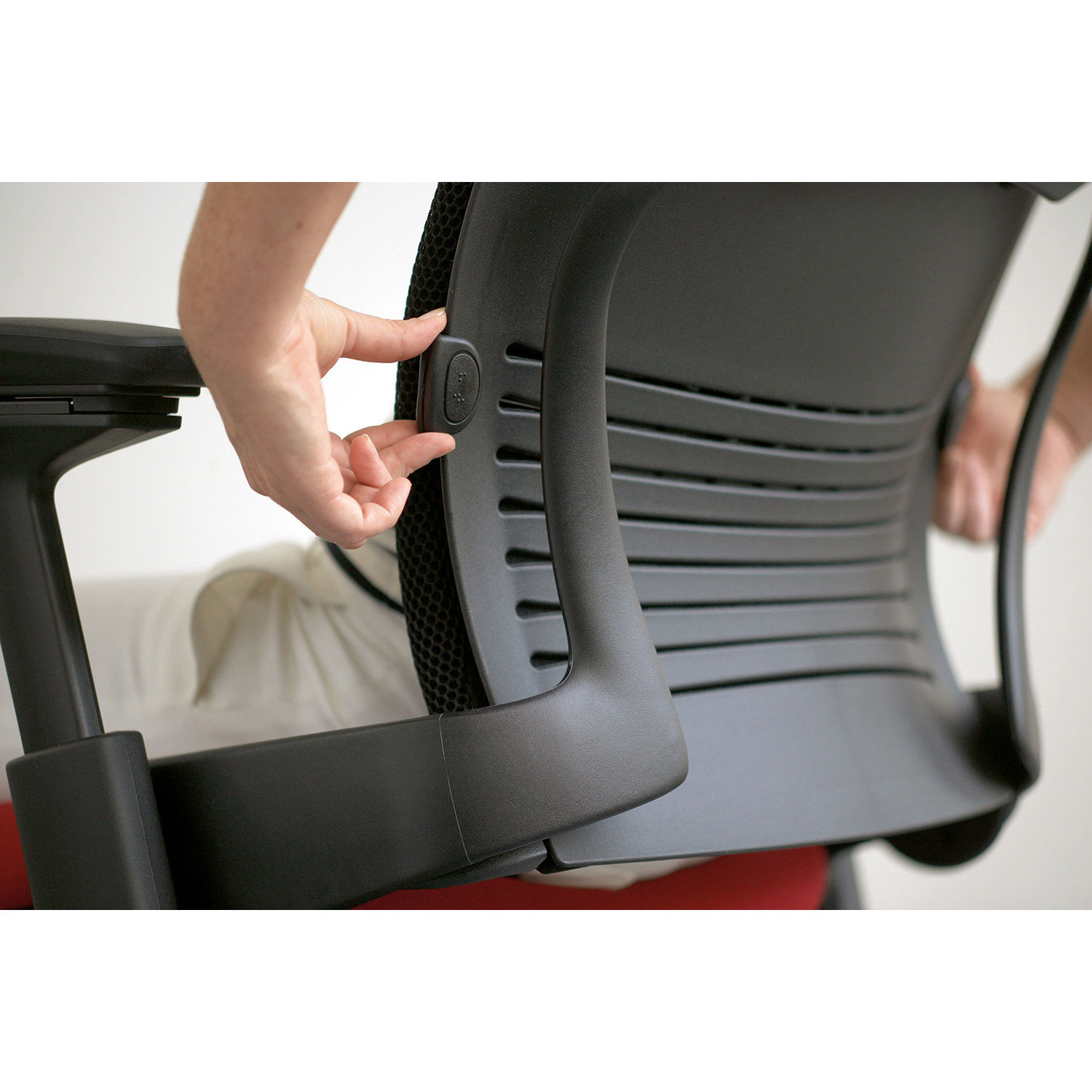 Steelcase Leap V2 24/7 Leitwartenstuhl für den Dauereinsatz mit Bezugsstoff Fame
