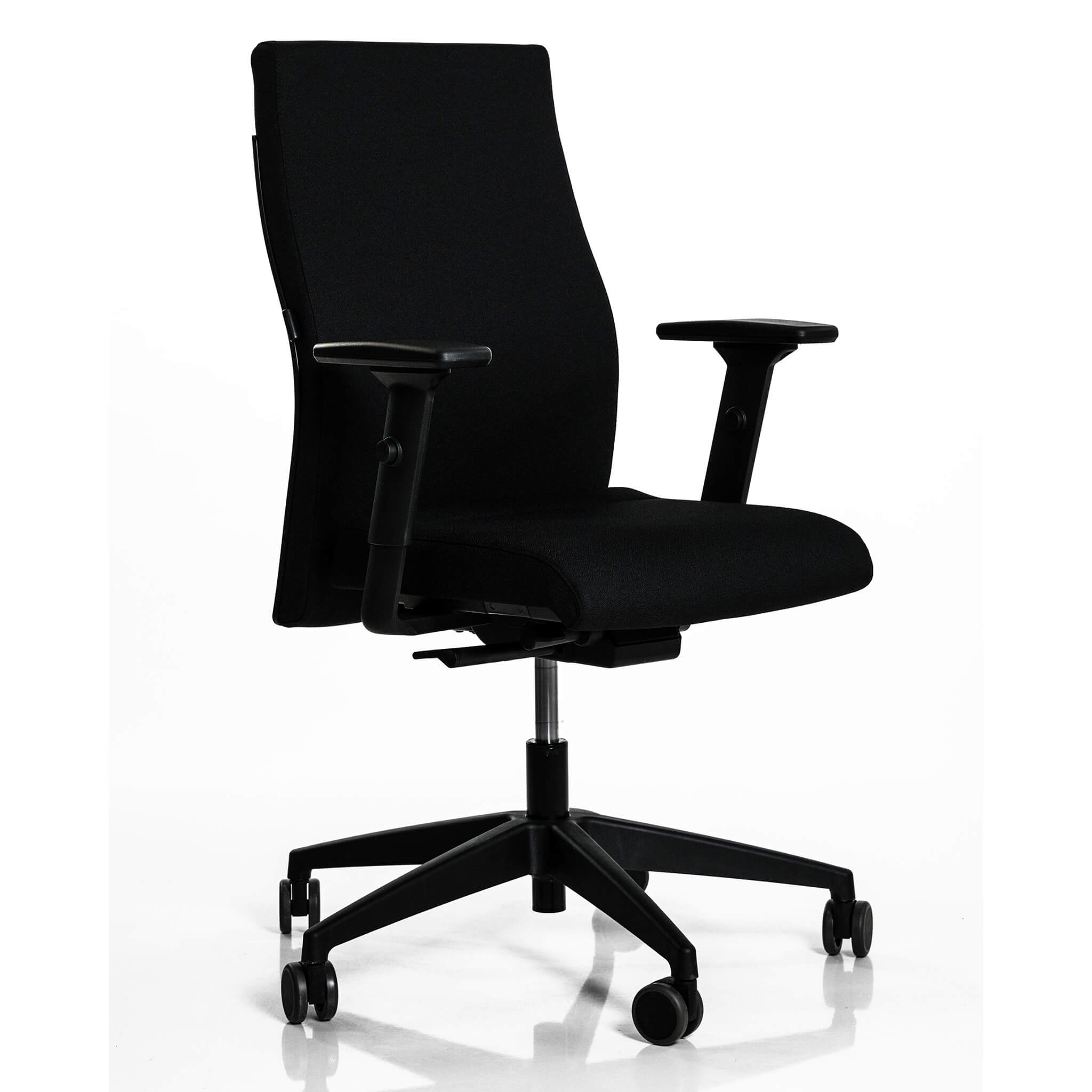 Interstuhl 139RS Bürostuhl, Black Edition mit Lordosenstütze und Sitzneigeverstellung